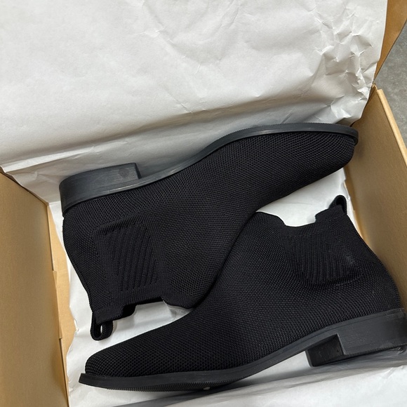 VIVAIA Ladies Slip-On Square-Toe Chelsea Ankle Boots - Picture 2 of 5